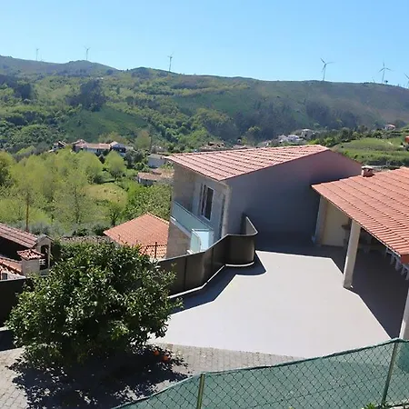 Da Quinta Дом отдыха Кабесейраш-ди-Башту