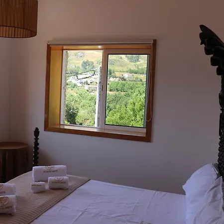 Da Quinta Кабесейраш-ди-Башту