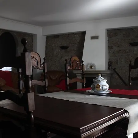 Da Quinta Кабесейраш-ди-Башту