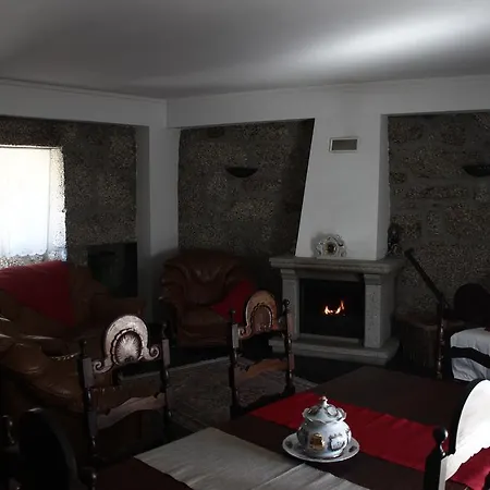 Da Quinta Кабесейраш-ди-Башту