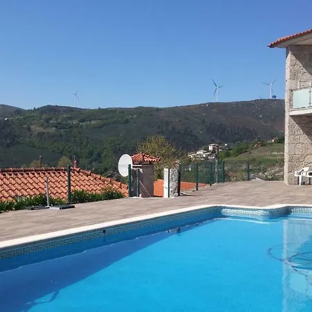 Дом отдыха Da Quinta Кабесейраш-ди-Башту